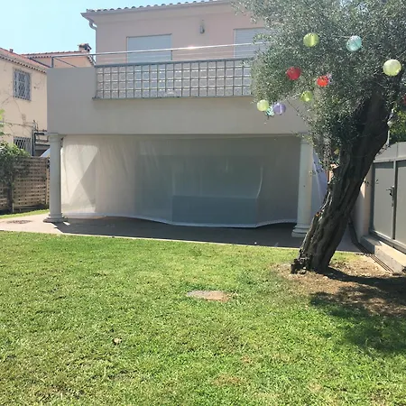 Mayanne Les Pins * Juan-les-Pins